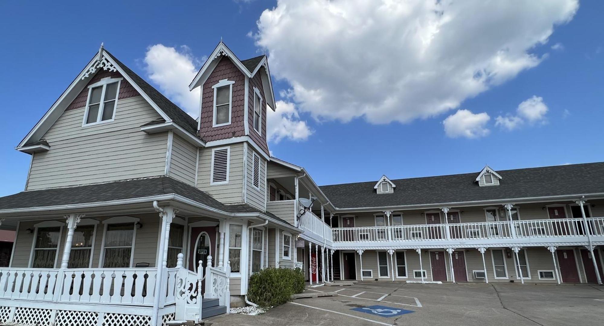 Victorian Inn Cleveland Luaran gambar